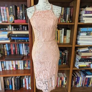 𝅺lulu's peach lace backless ribbon tie halter dress mid knee nwt sz s